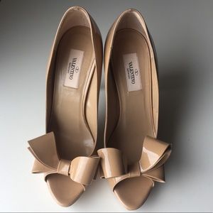VALENTINO GARAVANI Couture Bow Platform Pump Sz 39.5